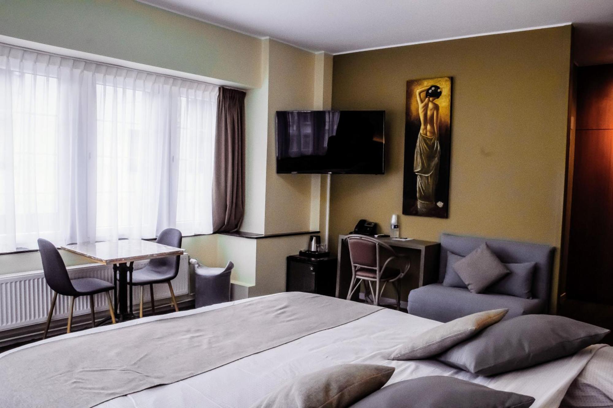 Hotel Des Postes 3*